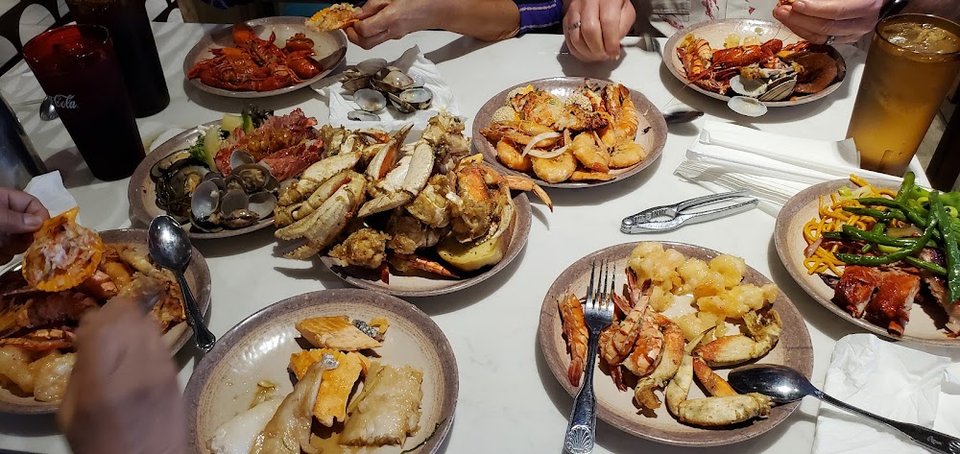 Restaurant menu showing buffet-to-go options